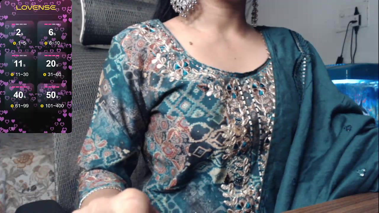 Stripchat-Public.Show-f-Miss_Sugar143-2024.08.19.014539