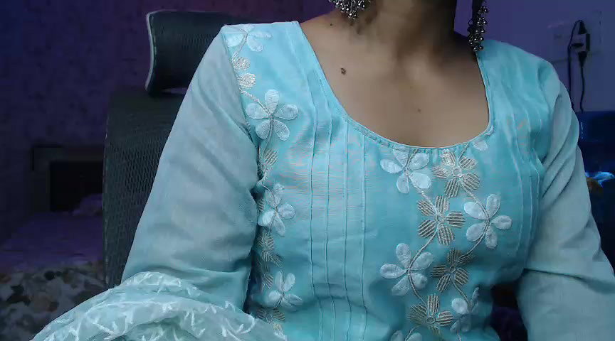 Stripchat-Public.Show-f-Miss_Sugar143-2024.05.15.011627