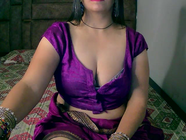 Stripchat-Public.Show-f-Kajal_G-2024.07.22.051515