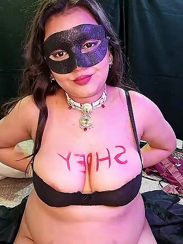 Stripchat-Public.Show-f-Blossam_07-2024.08.31.144920