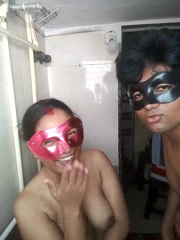 Stripchat-Public.Show-c-SexyIndianCouple-2024.09.22.102239