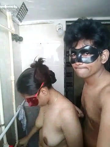 Stripchat-Public.Show-c-SexyIndianCouple-2024.09.22.102239