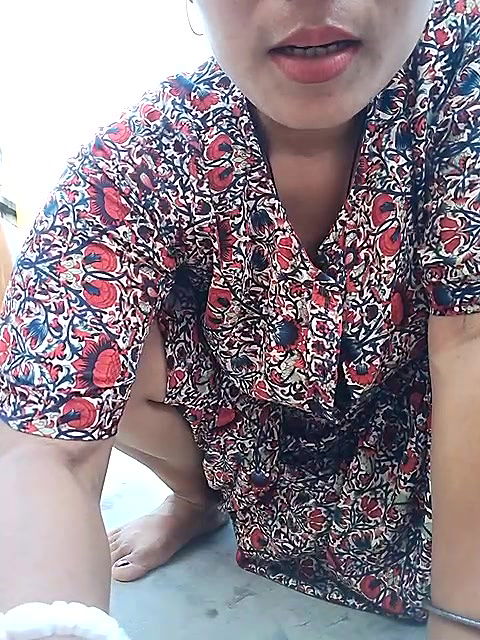 Stripchat-Public.Show-c-Ishikarana-2024.08.30.111629