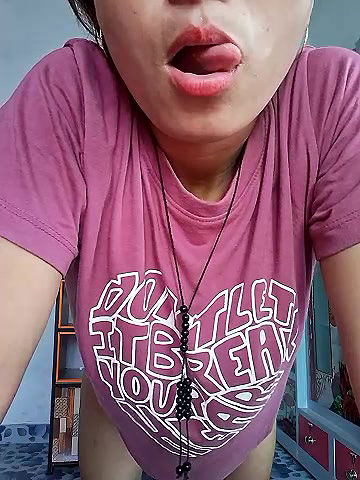 Stripchat-Public.Show-c-Ishikarana-2024.07.31.043836