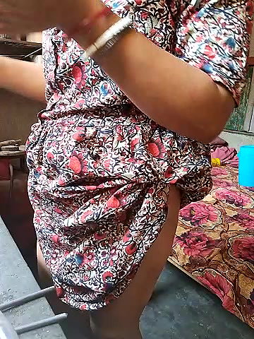 Stripchat-Public.Show-c-Ishikarana-2024.05.03.055010