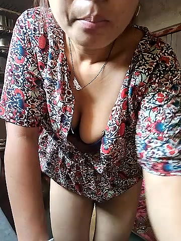 Stripchat-Public.Show-c-Ishikarana-2024.05.03.055010