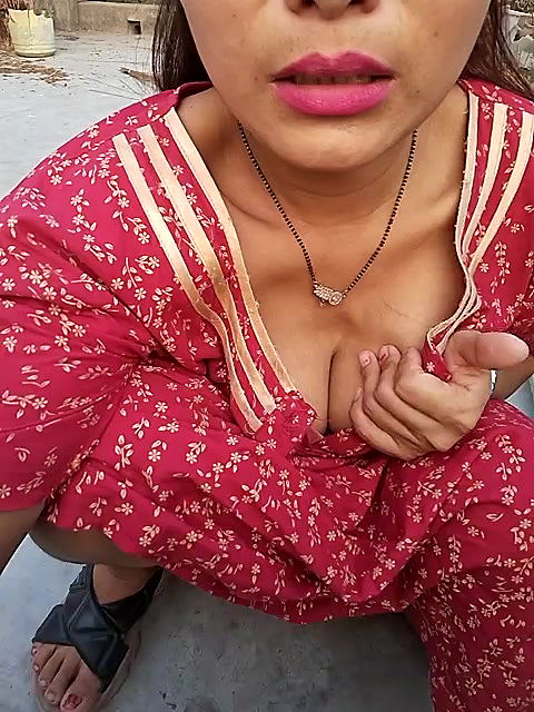 Stripchat-Public.Show-c-Ishikarana-2024.04.15.113847