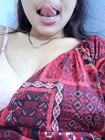 Stripchat-Public.Show-c-Ishikarana-2024.03.31.091054