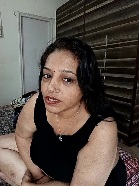 Stripchat-Public.Show-c-Hotgujjumodal19-2024.08.07.083146