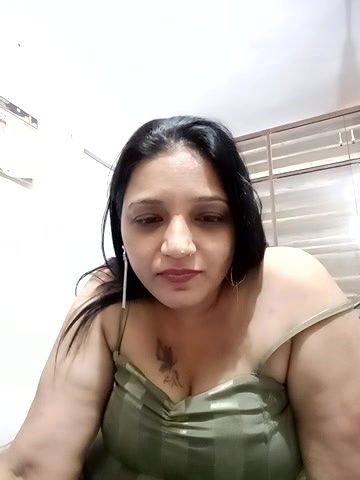 Stripchat-Public.Show-c-Hotgujjumodal19-2024.06.02.180933