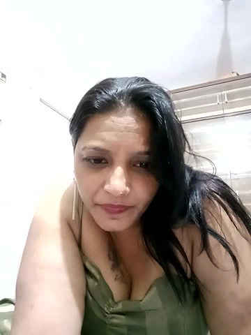 Stripchat-Public.Show-c-Hotgujjumodal19-2024.06.02.180933