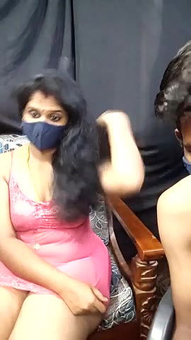 Stripchat-Public.Show-c-Hot_Soul_Mates-2024.05.10.174517