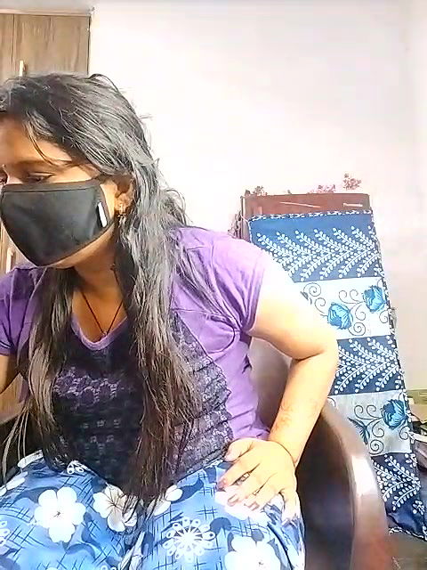 Stripchat-Public.Show-c-Amritanikhill-2024.09.20.032127