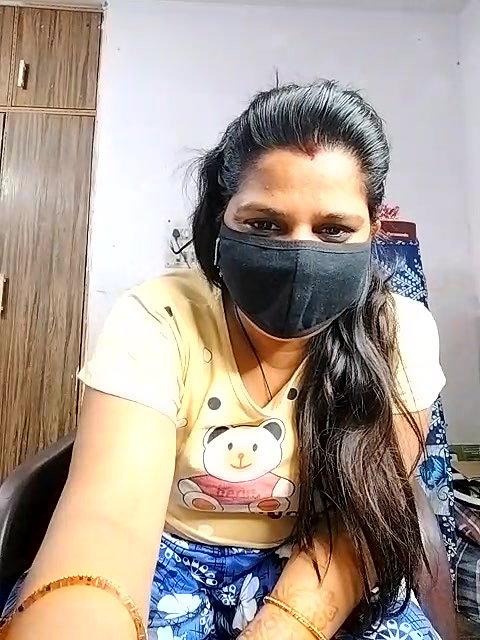 Stripchat-Public.Show-c-Amritanikhill-2024.09.18.134005