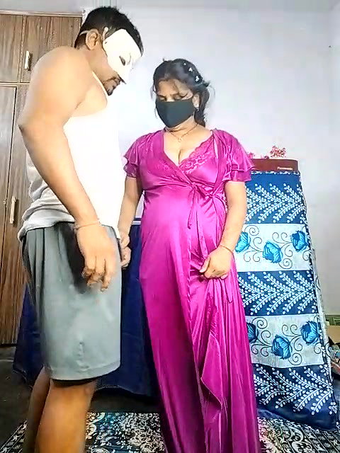 Stripchat-Public.Show-c-Amritanikhill-2024.09.16.175453