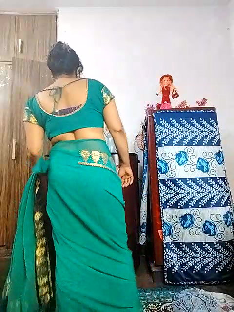 Stripchat-Public.Show-c-Amritanikhill-2024.09.05.150536