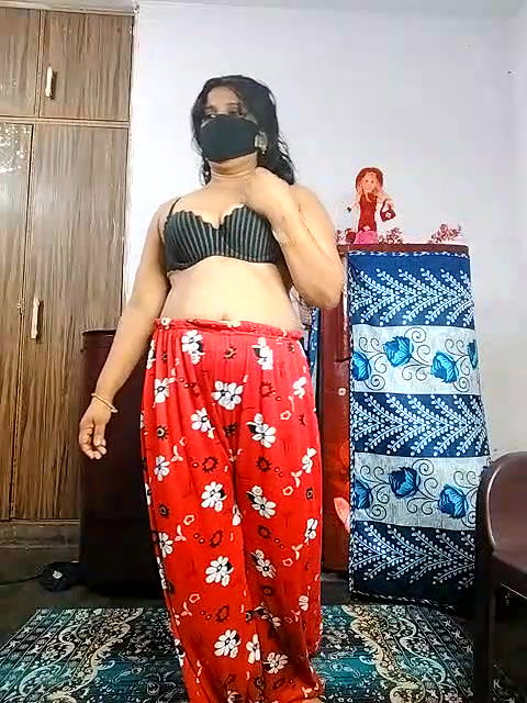 Stripchat-Public.Show-c-Amritanikhill-2024.09.01.030728