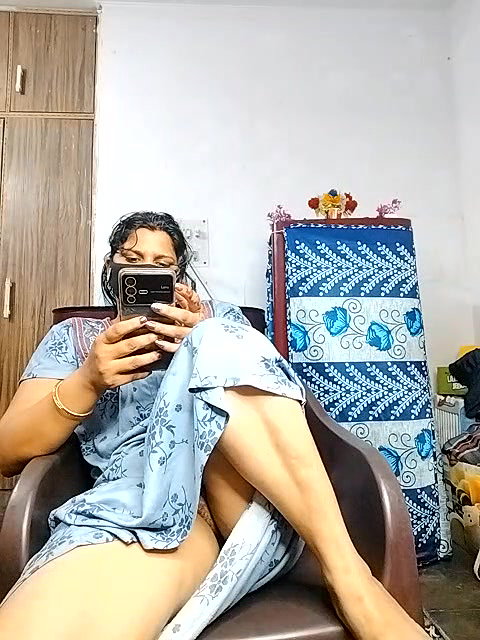 Stripchat-Public.Show-c-Amritanikhill-2024.08.29.084549