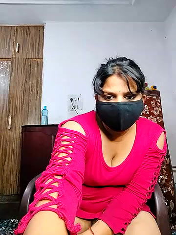 Stripchat-Public.Show-c-Amritanikhill-2024.08.13.033259
