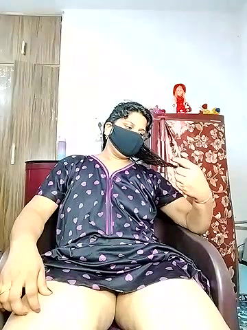 Stripchat-Public.Show-c-Amritanikhill-2024.08.11.072349