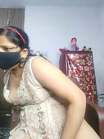 Stripchat-Public.Show-c-Amritanikhill-2024.08.08.062902