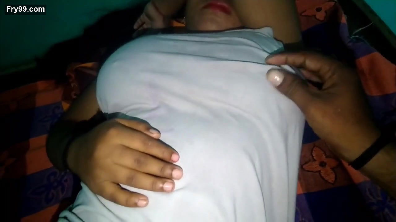 Girlfriend ko ghodi bana kar choda uski chut faad di