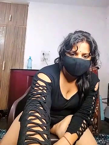 Stripchat-Public.Show-c-Amritanikhill-2024.08.05.030121