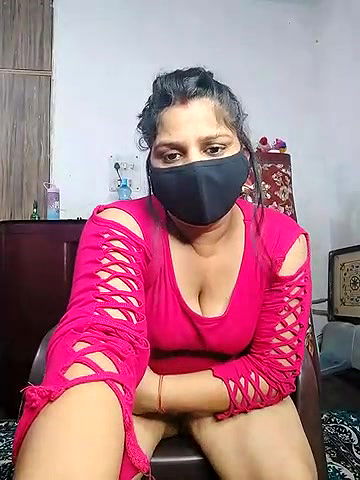 Stripchat-Public.Show-c-Amritanikhill-2024.08.03.025900