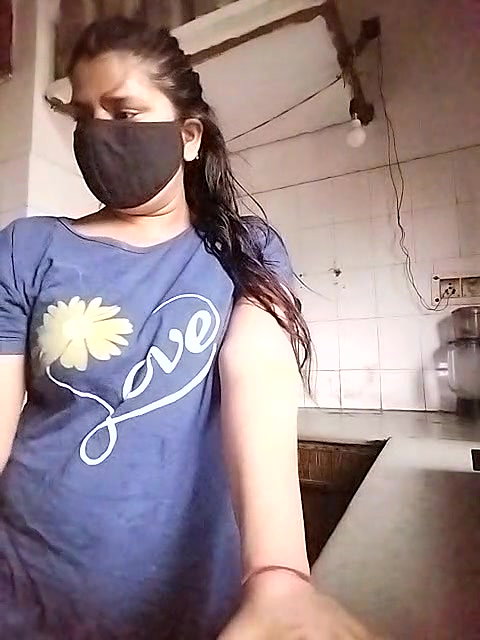 Stripchat-Public.Show-c-Amritanikhill-2024.07.31.014058