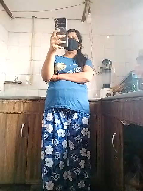 Stripchat-Public.Show-c-Amritanikhill-2024.07.18.041419