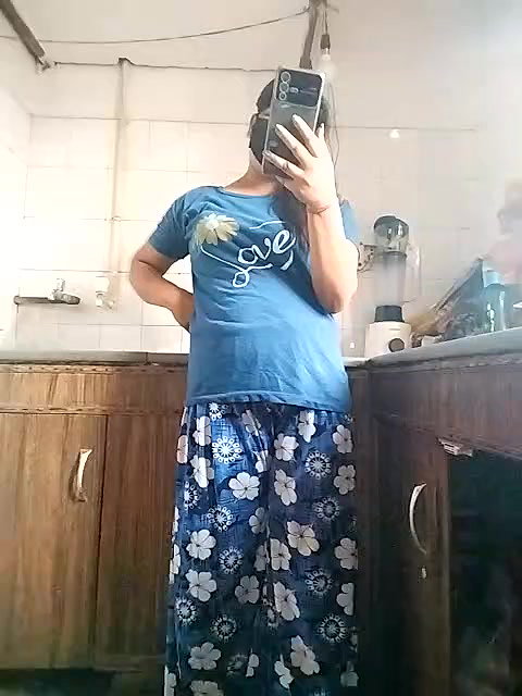 Stripchat-Public.Show-c-Amritanikhill-2024.07.18.041419