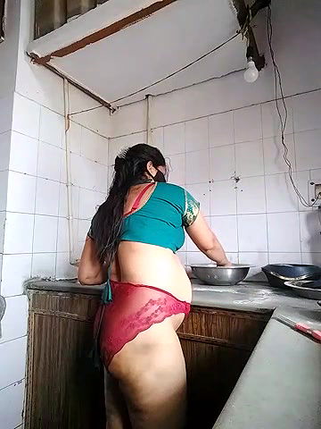 Stripchat-Public.Show-c-Amritanikhill-2024.07.15.060155