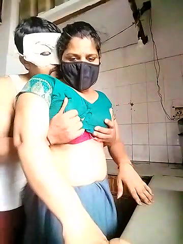 Stripchat-Public.Show-c-Amritanikhill-2024.07.15.033838