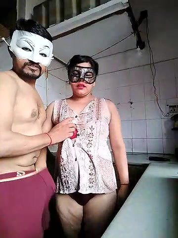 Stripchat-Public.Show-c-Amritanikhill-2024.07.14.035314