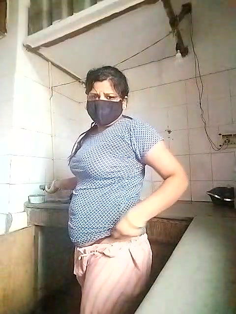 Stripchat-Public.Show-c-Amritanikhill-2024.07.06.040702