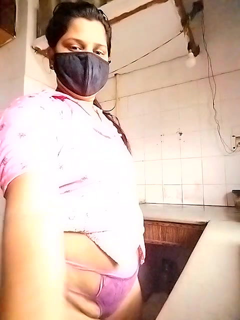 Stripchat-Public.Show-c-Amritanikhill-2024.07.03.014333