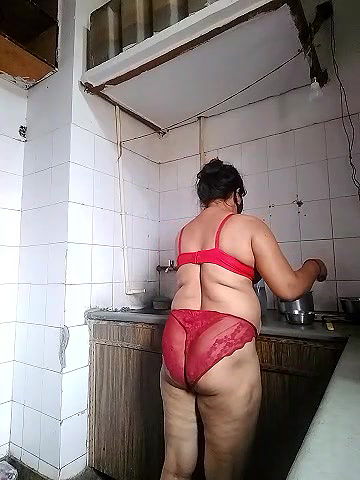 Stripchat-Public.Show-c-Amritanikhill-2024.06.25.051203