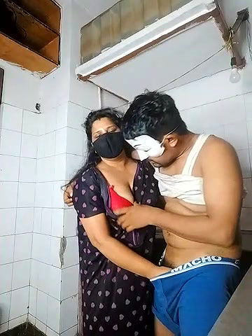 Stripchat-Public.Show-c-Amritanikhill-2024.06.24.122931