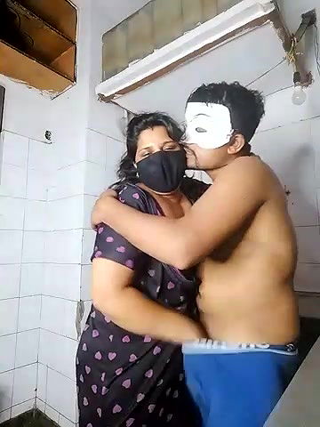 Stripchat-Public.Show-c-Amritanikhill-2024.06.24.122931