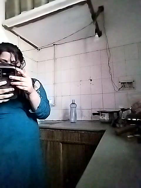 Stripchat-Public.Show-c-Amritanikhill-2024.06.22.110701