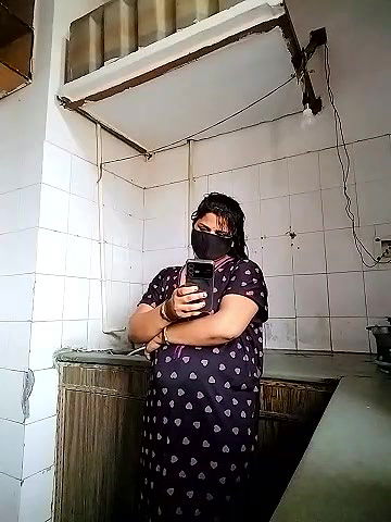 Stripchat-Public.Show-c-Amritanikhill-2024.06.22.062136