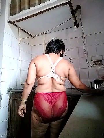 Stripchat-Public.Show-c-Amritanikhill-2024.06.22.044638