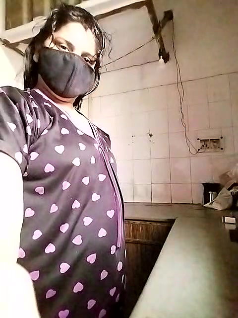 Stripchat-Public.Show-c-Amritanikhill-2024.06.22.020025