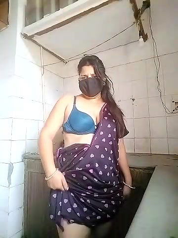 Stripchat-Public.Show-c-Amritanikhill-2024.06.16.033528
