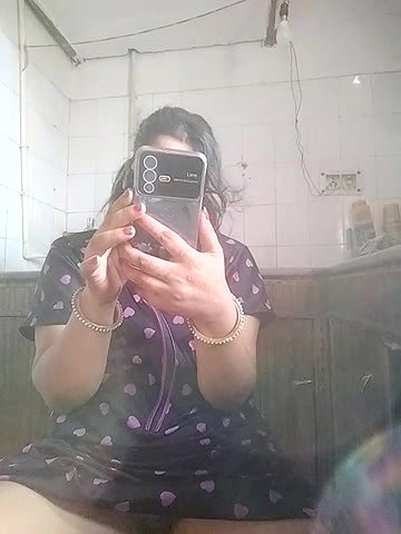 Stripchat-Public.Show-c-Amritanikhill-2024.06.16.025429