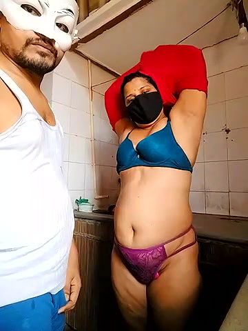 Stripchat-Public.Show-c-Amritanikhill-2024.06.13.033428