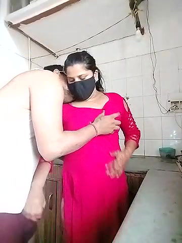 Stripchat-Public.Show-c-Amritanikhill-2024.06.12.014638