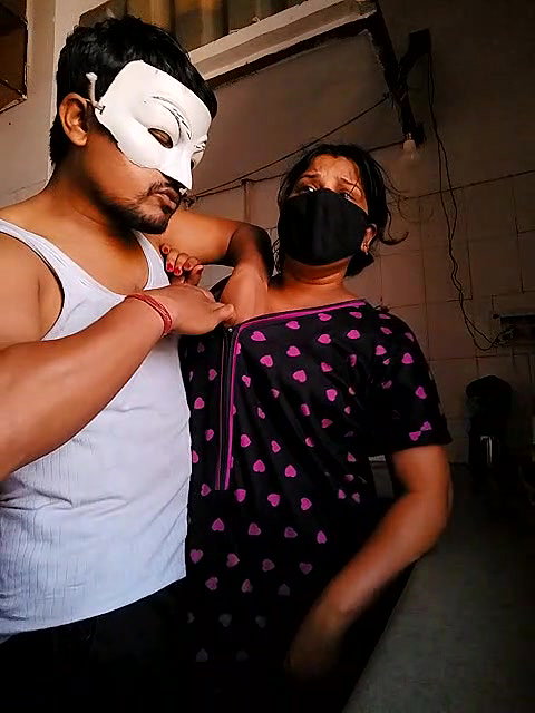 Stripchat-Public.Show-c-Amritanikhill-2024.06.11.093141