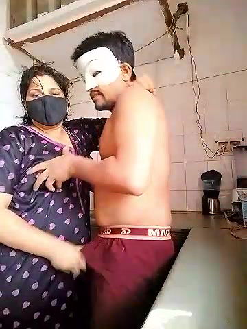 Stripchat-Public.Show-c-Amritanikhill-2024.06.11.023115