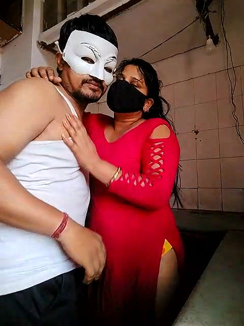 Stripchat-Public.Show-c-Amritanikhill-2024.06.09.023817